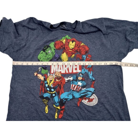 Marvel Avengers Men's T-Shirt Size L  Cotton Polyester Blend Classic Superhero - Picture 7 of 10